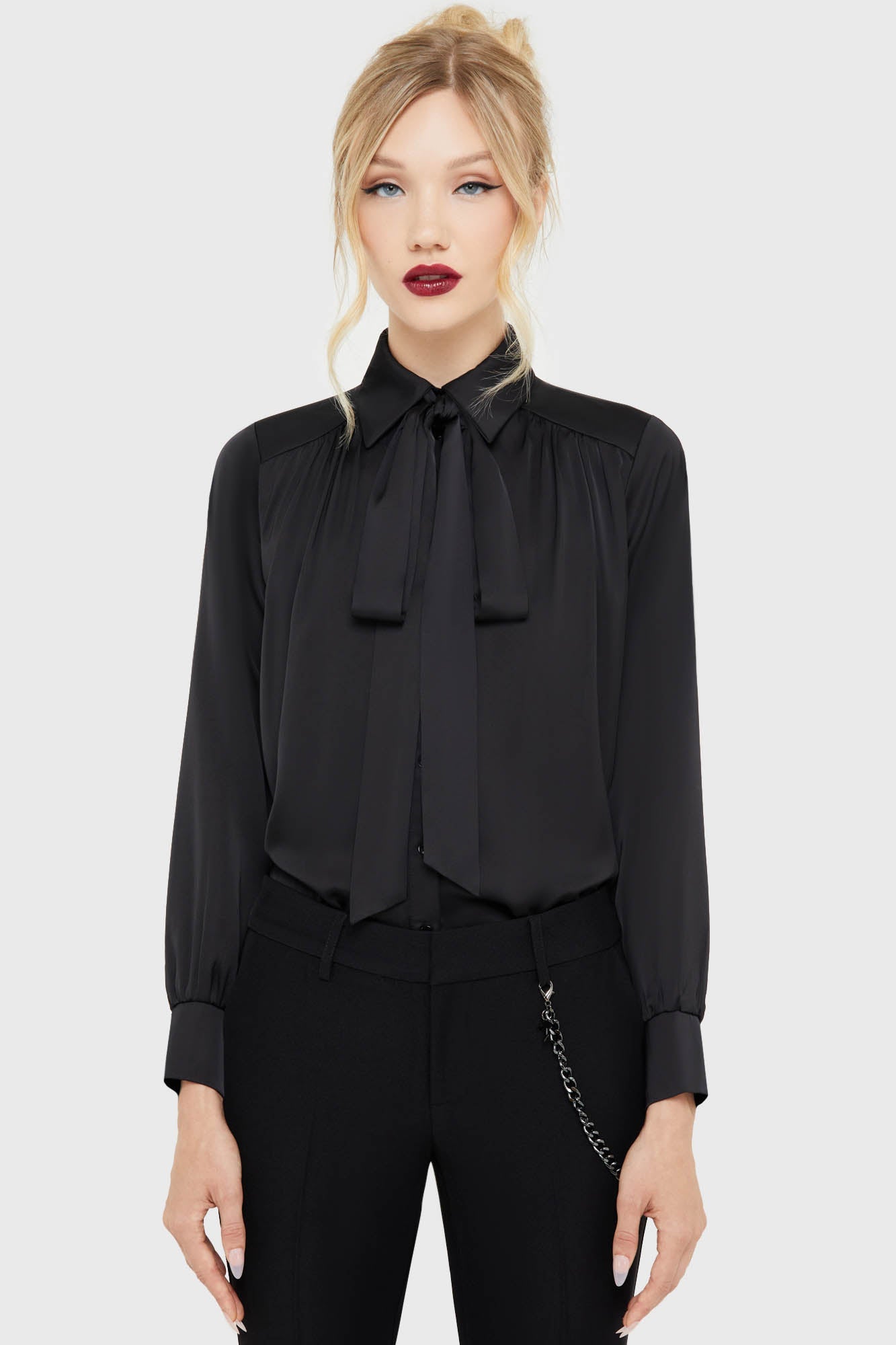 Dreadful Della Blouse