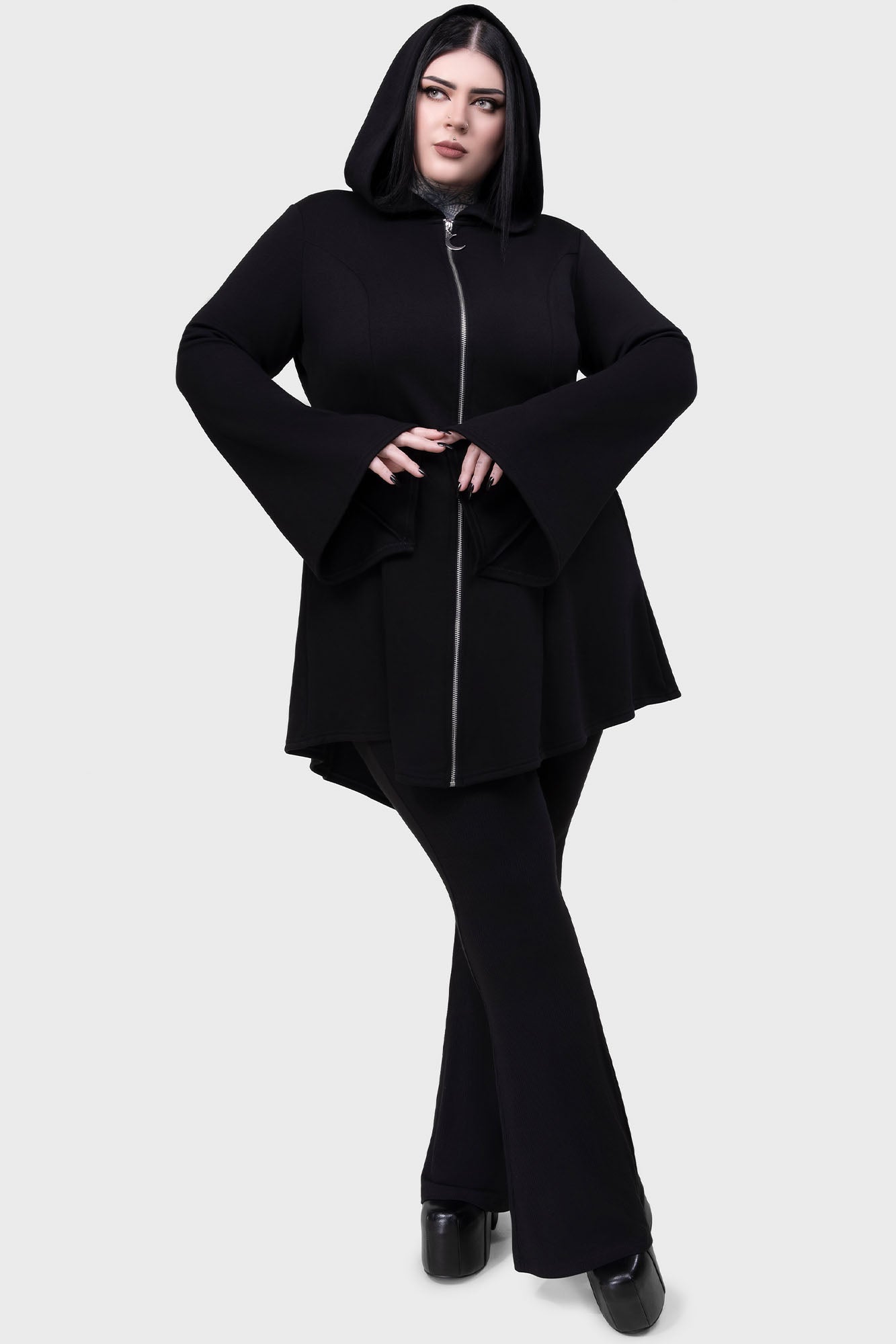 Deadly Cauldron Cloak