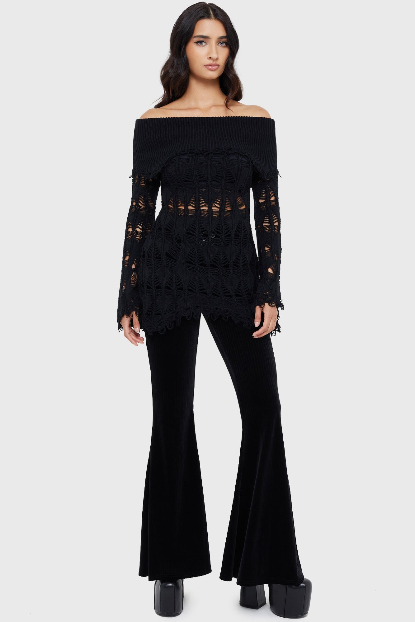 Shadow Wine Sweater [BLACK]